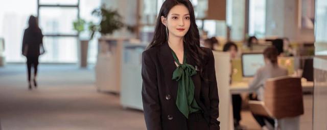 贺先生的恋恋讲的是什么