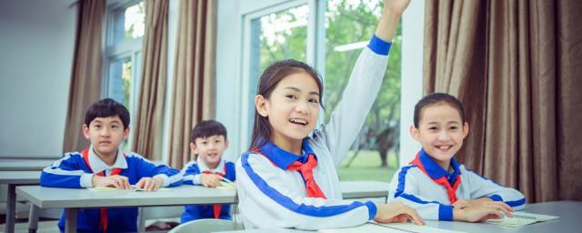 形容月色很美的诗句