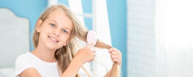 带土字旁和金字旁的女孩名字