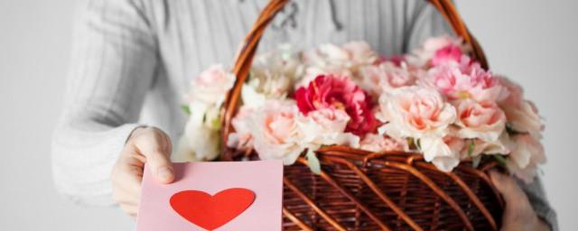 万圣节送女朋友什么礼物好