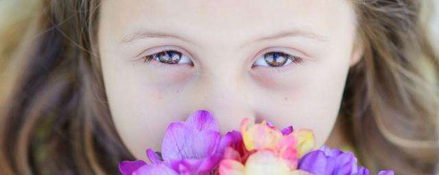 藏在诗中的古风名字女孩