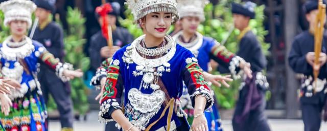 山花节是哪个民族的节日