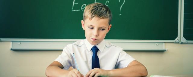 100分带木带水男孩名字属虎