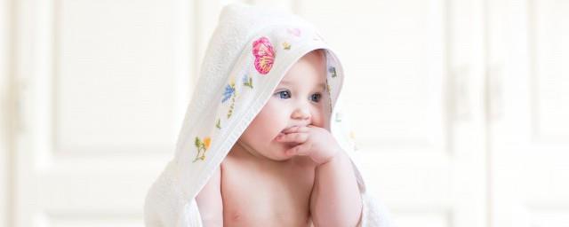 日字旁的所有女孩名字