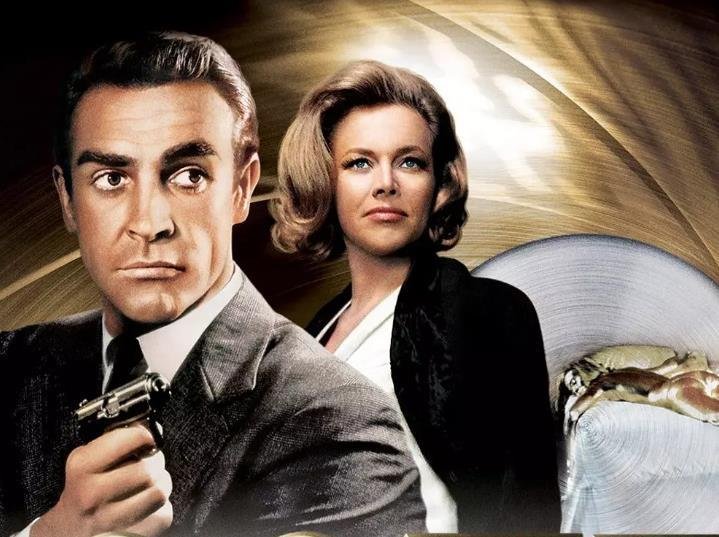 007系列之:金手指是什么类型的影片？