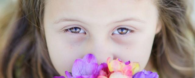 带雯字的女孩名字