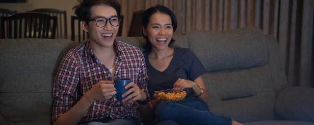 通灵姐妹剧情梗概
