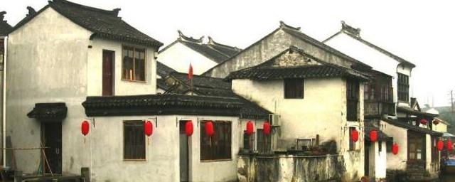 怒族民居特点