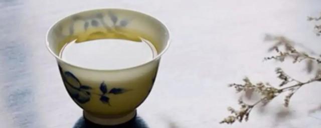 茶满欺人酒满敬人由来