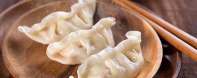 立冬吃饺子的习俗