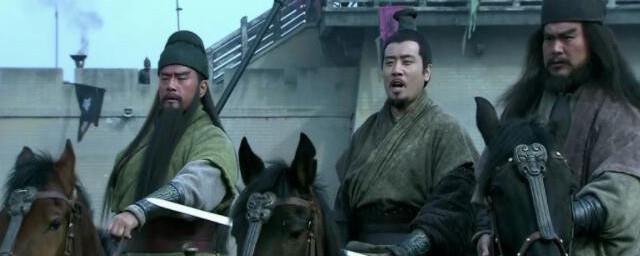 三国演义里关羽在第几集死的