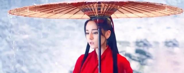 云在飞这首歌表达了什么意思